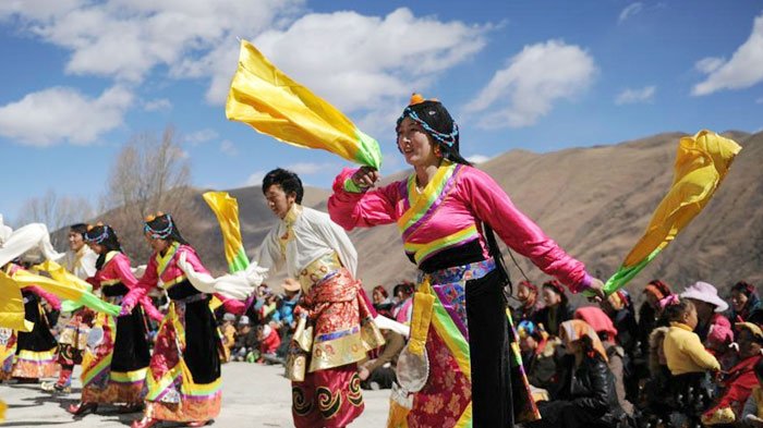 Losar Festival in Shigatse