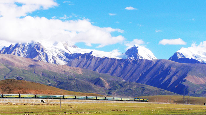 Lhasa to Shigatse by Train