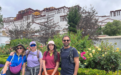 12 Days Jakarta Shanghai Lhasa EBC Tour by Train