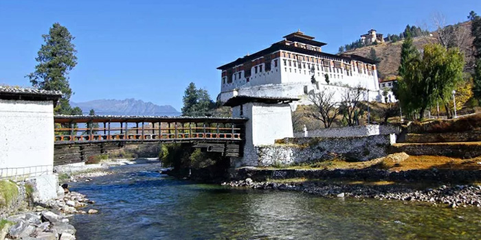 14 Days Cultural Nepal and Bhutan Tour with Birthplace of Buddha
