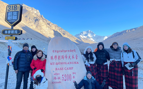 9 Days Hanoi Kunming Lhasa EBC Kathmandu Tour 