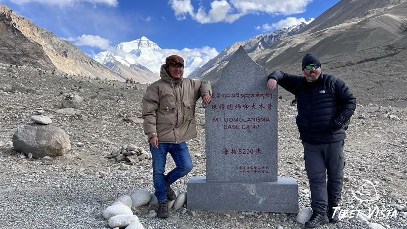 Travel to Everest Base Camp