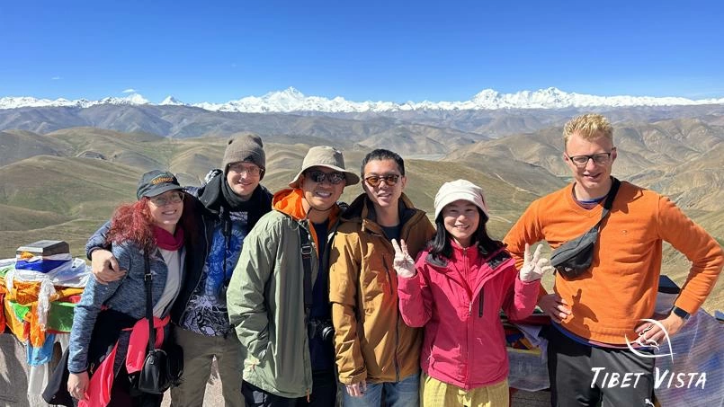 Enjoy the Himalayas at Gawula Pass