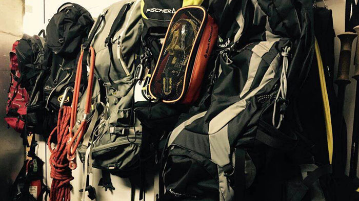 A sample packing list for Tibet trekking tour