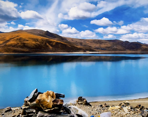 5 Days Lhasa to Yamdrok Lake Small Group Tour: Take a 360° Tour and Visit the Loneliest Temple in the World