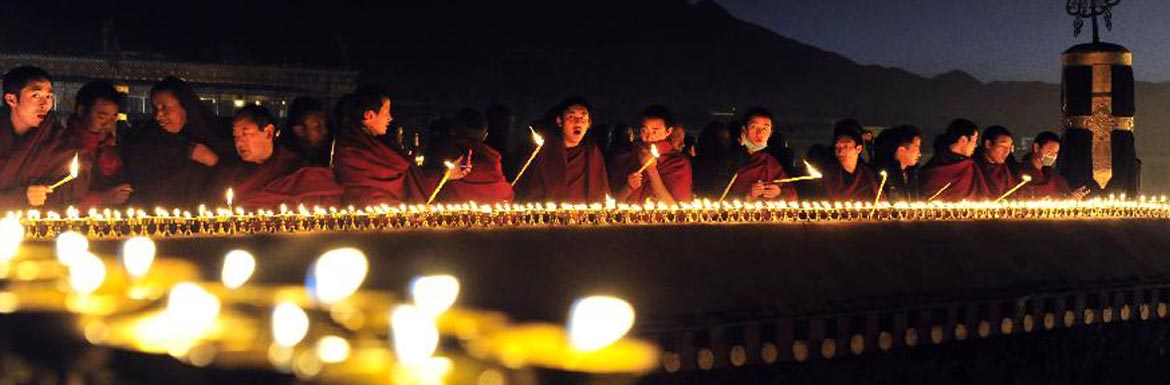 5 Days Gaden Ngachen Chenmo Festival Tour in Winter