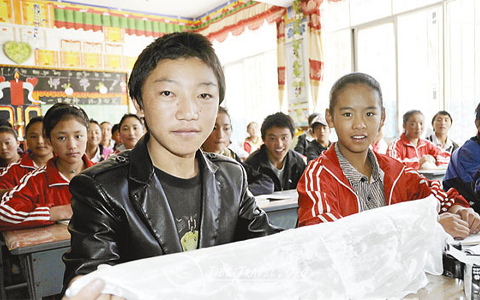 free education and local welfare favoring Tibetans