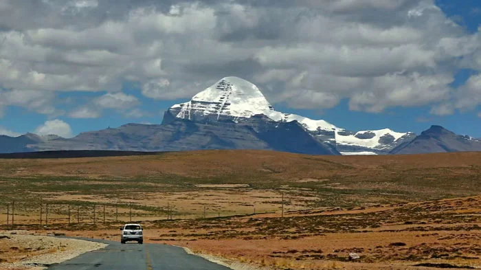 Travelling to Mount Kailash by road