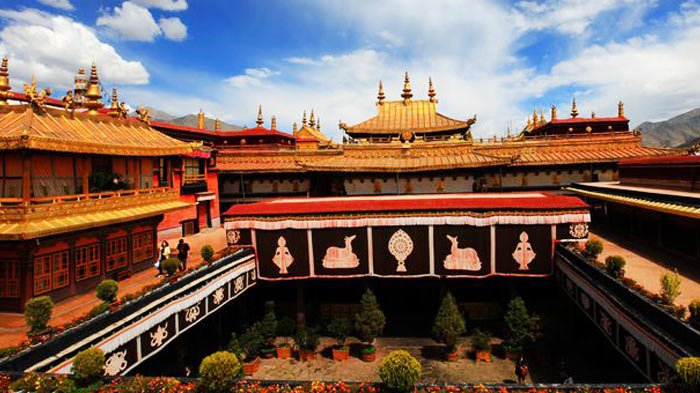  Jokhang Temple