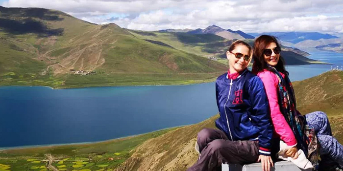 8 Days Lhasa to Kathmandu Overland Tour from Xining by Train