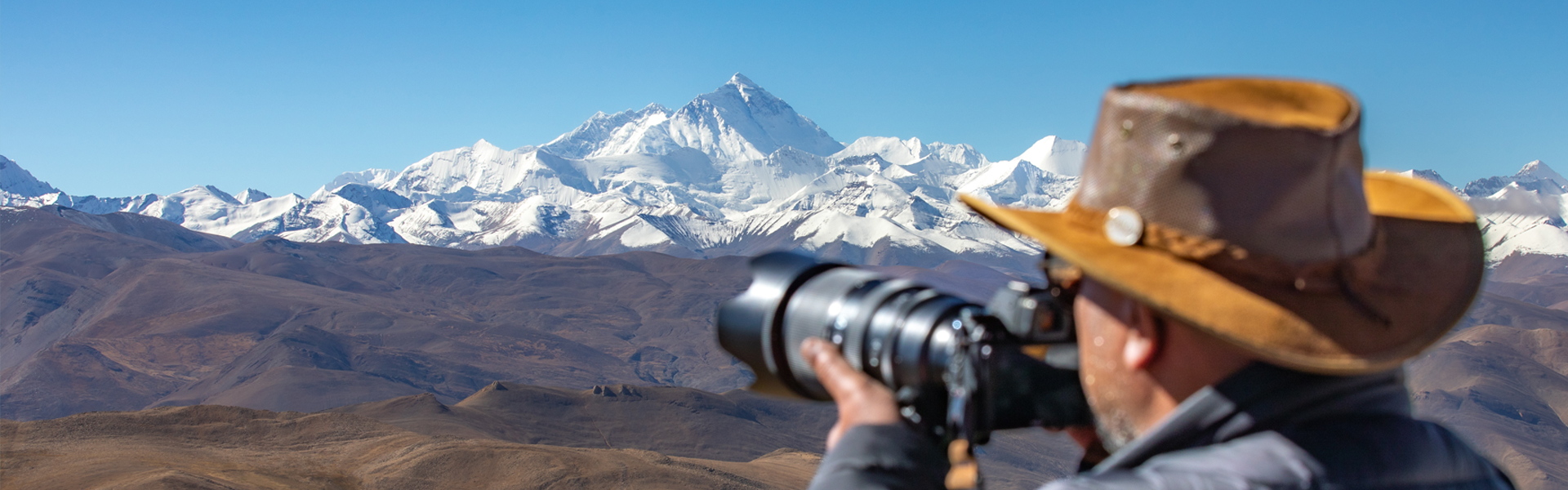 capture mount everest at gawula pass under clearest himalayan skies in autumn