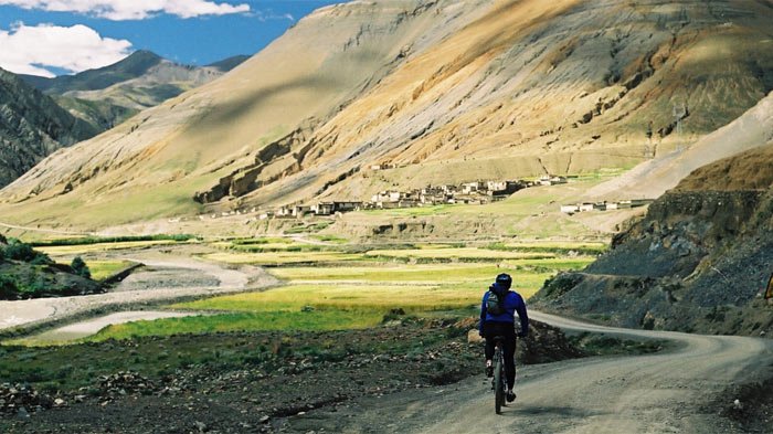 A Cyclist Ride in Tibet