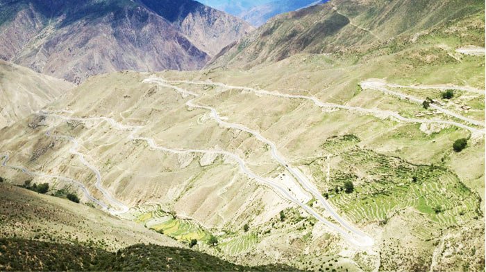 Steep Sichuan-Tibet Highway