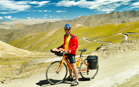 Ultimate Guide to Cycling from Lhasa to Everest Base Camp