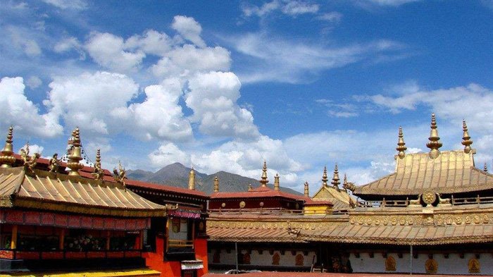 Monasteries in Tibet
