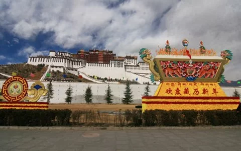 Visit Tibet in February