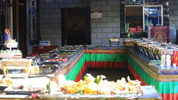 Tibetan birth ceremony