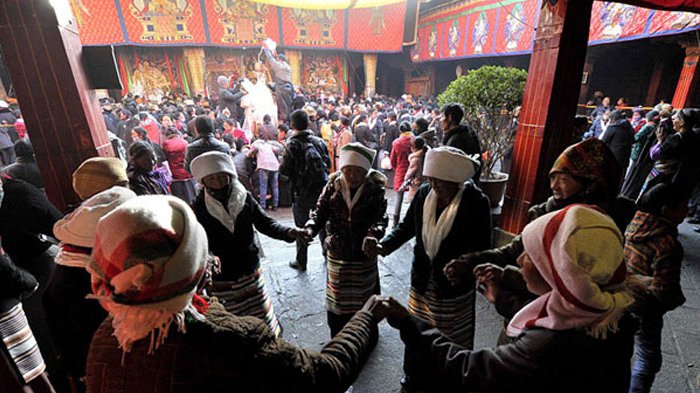 Celebration of Tibetan Fairy Festival