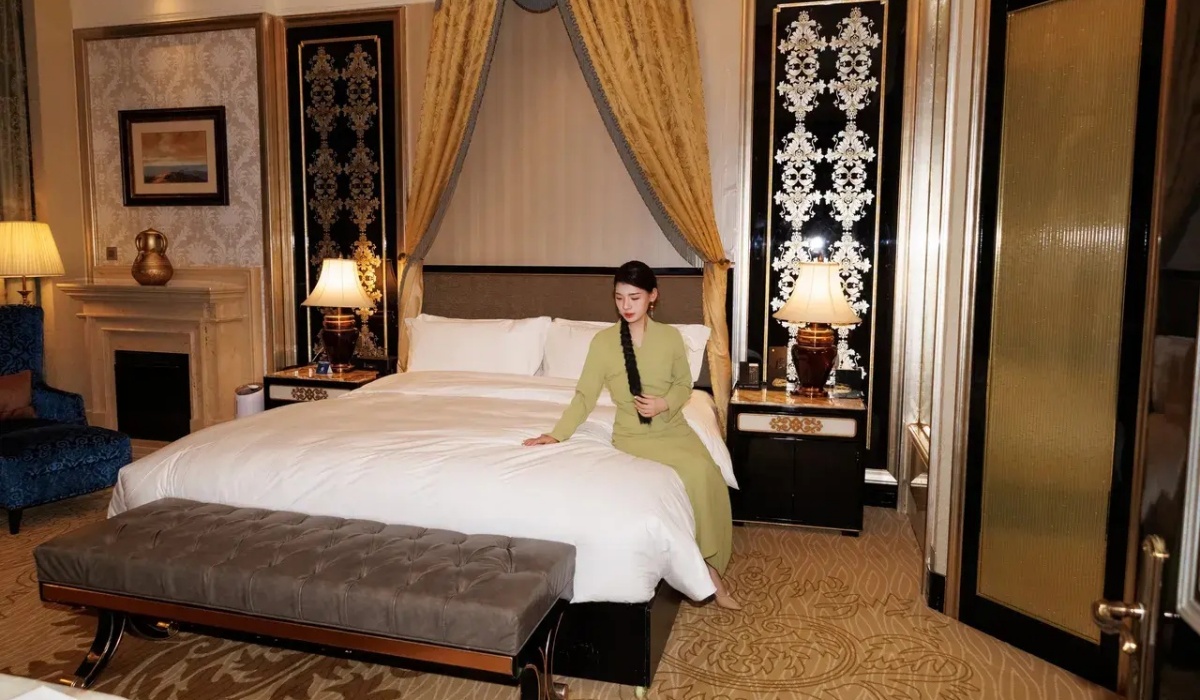 Deluxe king room at InterContinental Lhasa Paradise in Tibet