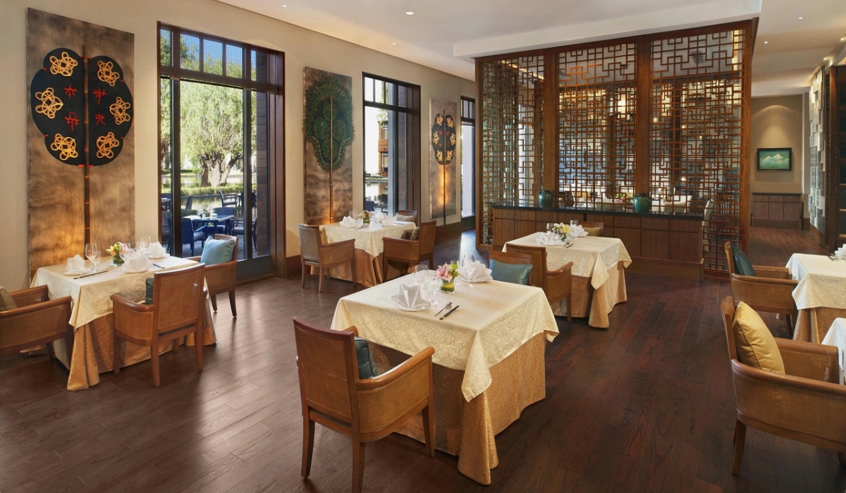 Luxurious dining room and restaurant at St. Regis Lhasa Resort