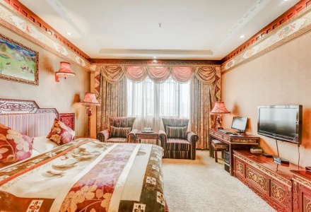 Comfortable double bed room at Shiga Yangcha Grand Hotel