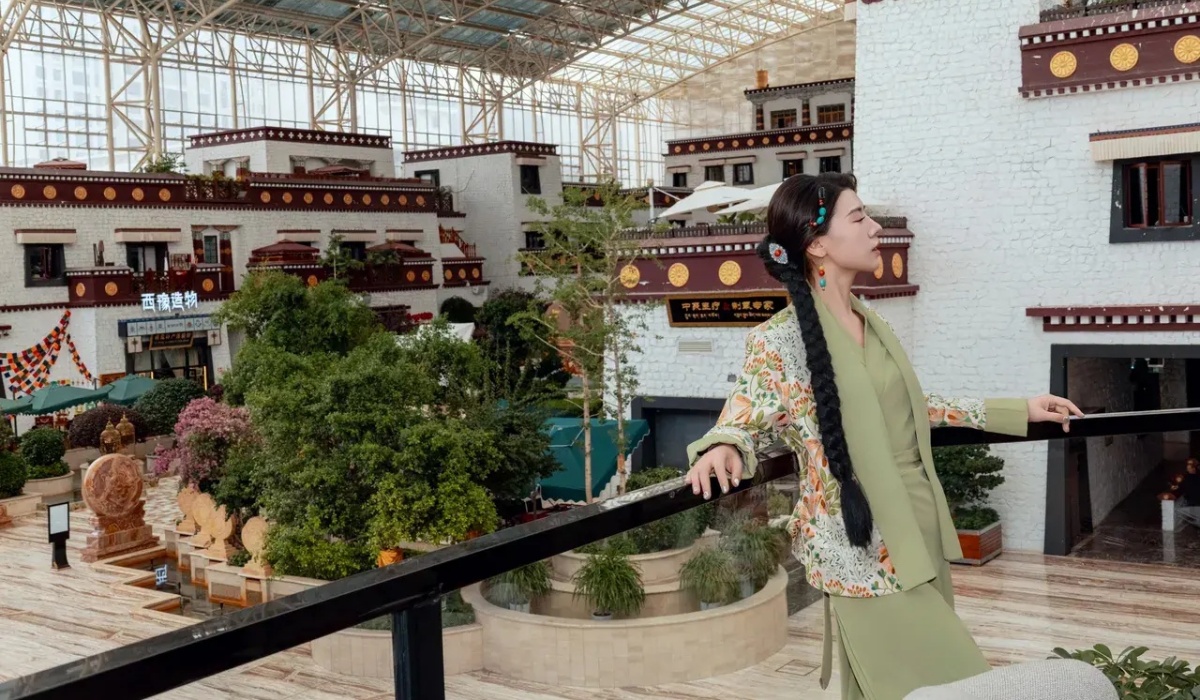 Indoor courtyard at InterContinental Lhasa Paradise with Tibetan architectural elements