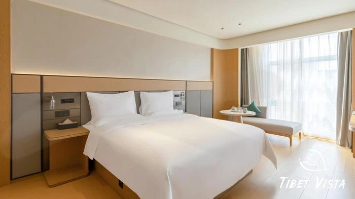 Guest room at Lhasa Ji Hotel