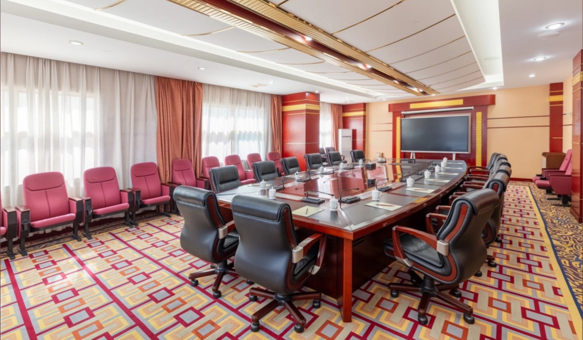 Multi-functional conference room at Lhasa Xinding Hotel