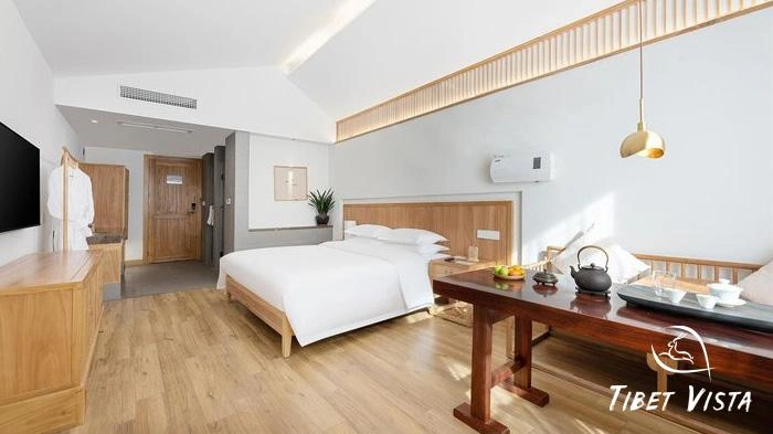 Japanese-style room at ChunQiu Oxygen-Rich Hotel