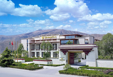 Full View of the Villas of Shangri-La Lhasa Hotel