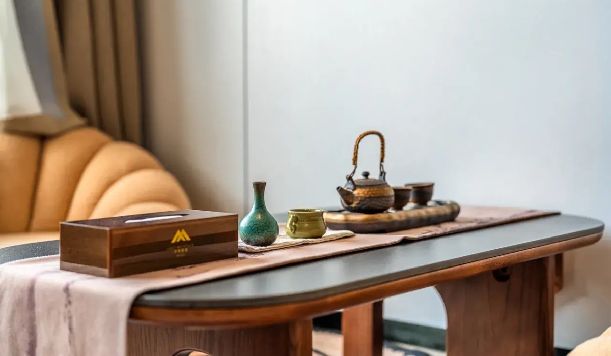 Traditional tea set on the guest room table