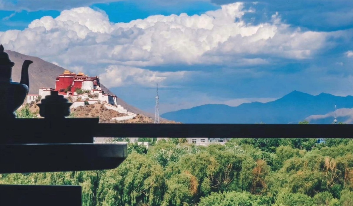 Stunning view of the Potala Palace from Shangri-La Lhasa Hotel