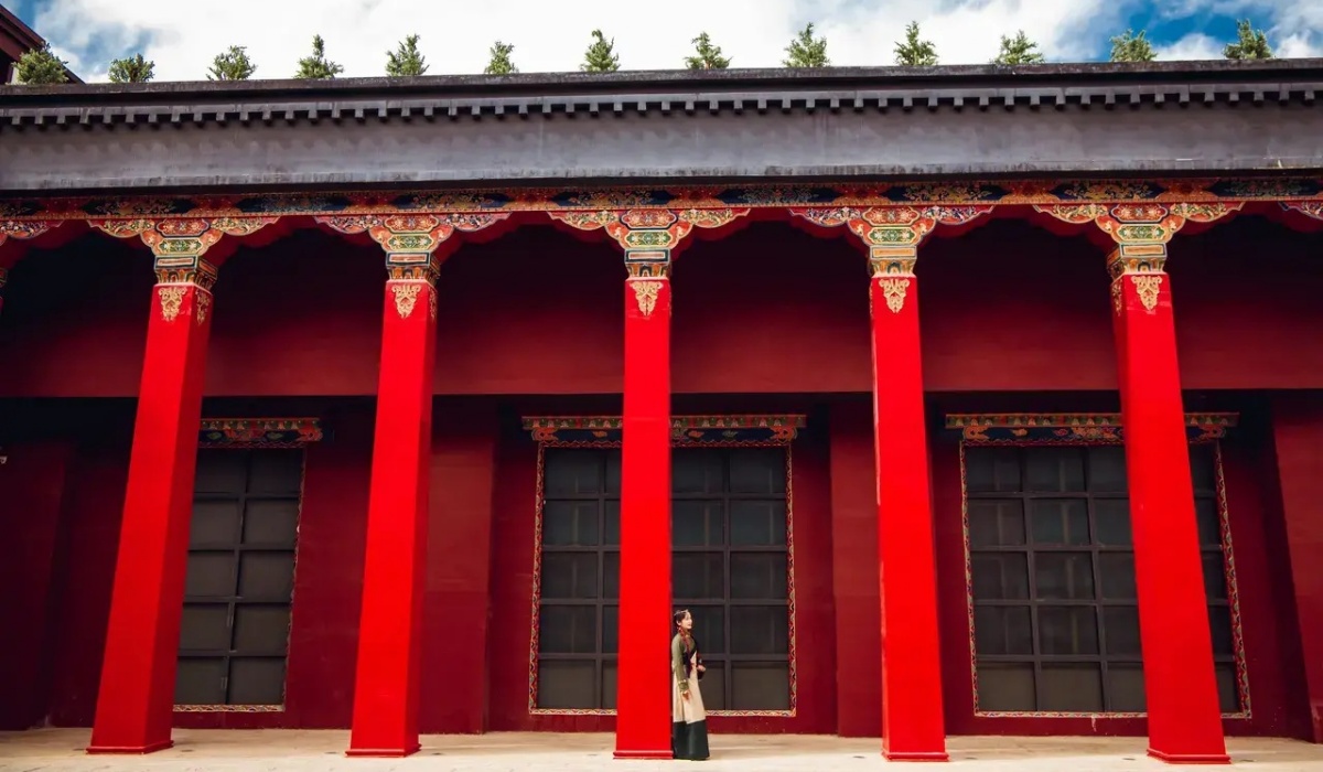 Red Tibetan architecture and pillars