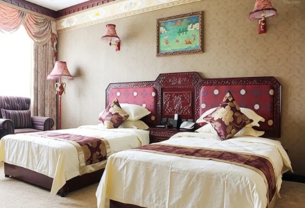 Standard twin bed room at Shiga Yangcha Grand Hotel