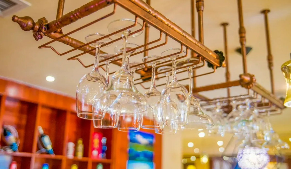 Wine bar at Lhasa Shangbala Hotel