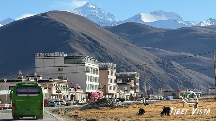 Eco-bus to Zhaxizong Village Accommodation