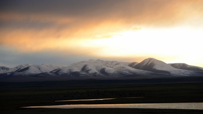 Tanggula Mountains