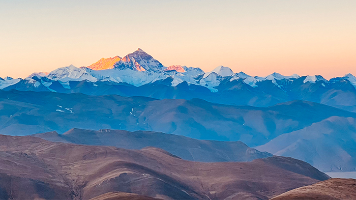 Mount Everest from Gawula Pass