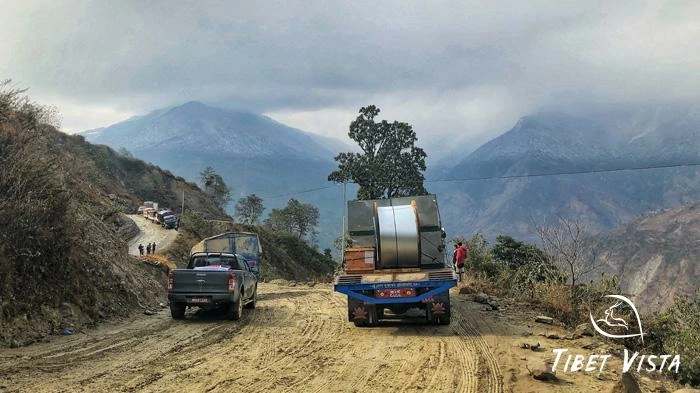 The treacherous road from Kathmandu to Gyirong Port