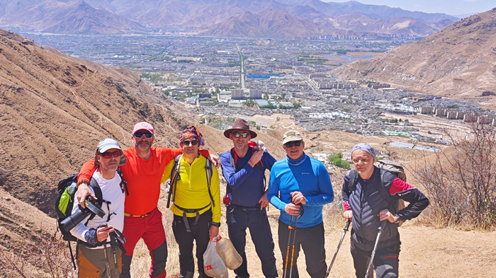 sweeping views over the Lhasa Valley