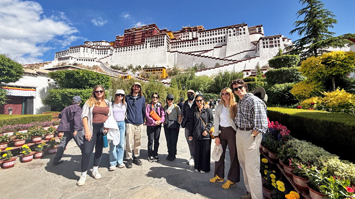 Visit Tibet with Proper Sun Protection