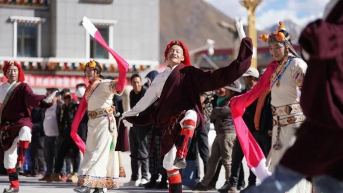 Khampa Tibetans