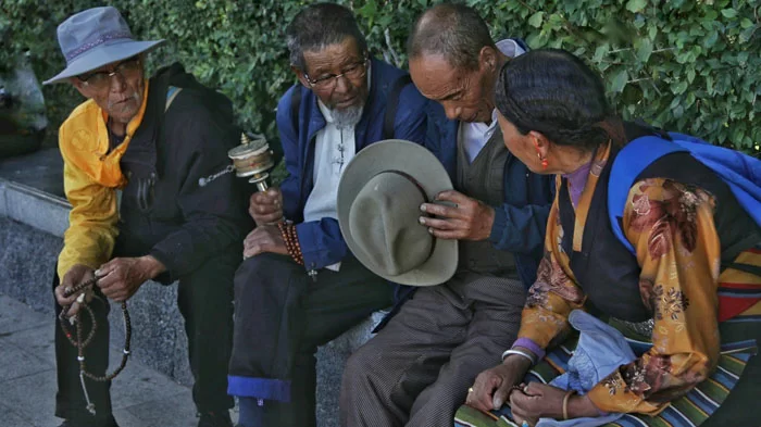 Lhasa Tibetan people