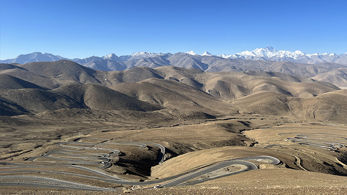 Winding Road to Everest Base Camp in Tibet