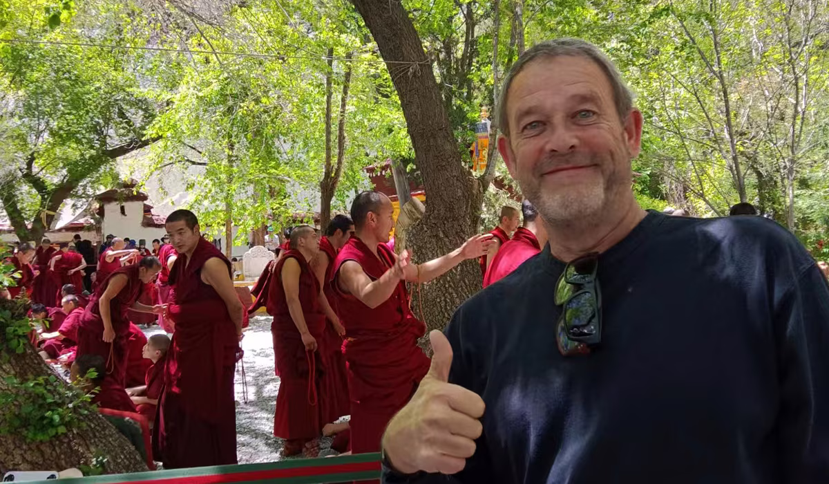 Watch Tibetan Monks Debates at Sera Monastery during a Tibet Summer Tour