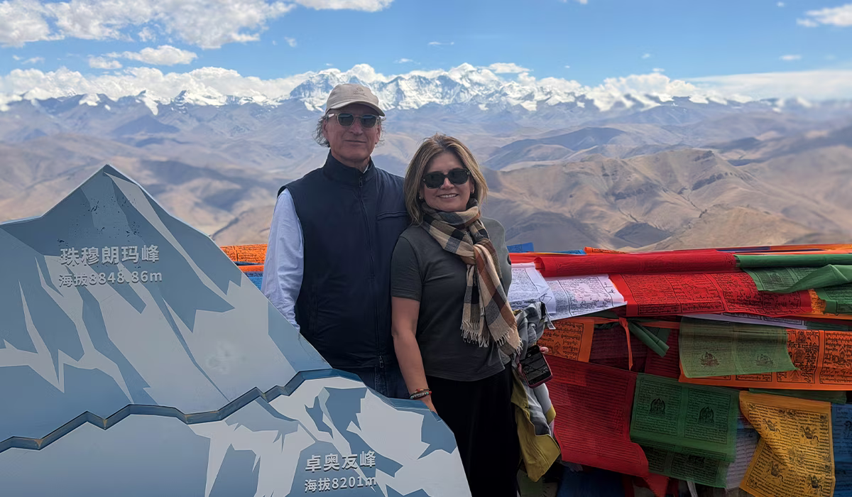 Enjoy the Panoramic View of the Himalayas at Gawula Pass