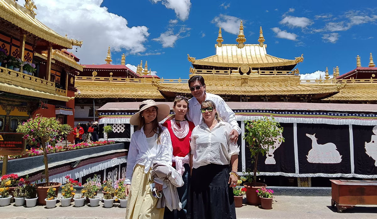 Admire the Golden Roof of Jokhang Temple under the Summer Sunshine
