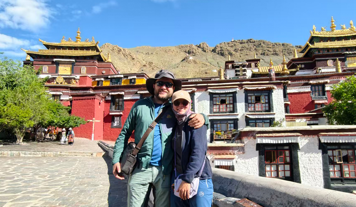Visit the Famous Tashilhunpo Monastery in Shigatse
