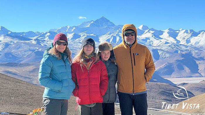 Enjoy a Tibet winter tour from Lhasa to EBC to see the clearest views of mount Everest