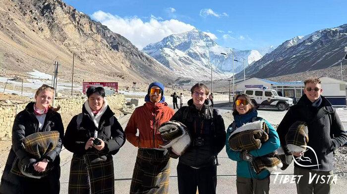 Everest Base Camp winter tour